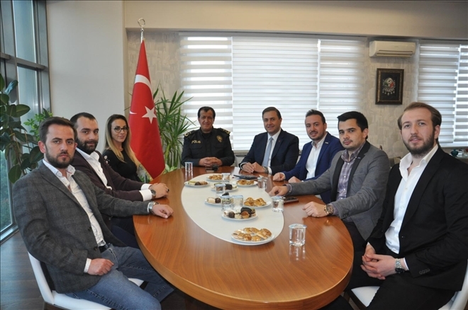 MÜDÜR ERÇETİN´DEN İGİAD´A ZİYARET