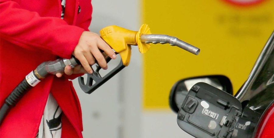 Akaryakıt fiyatlarına büyük zam