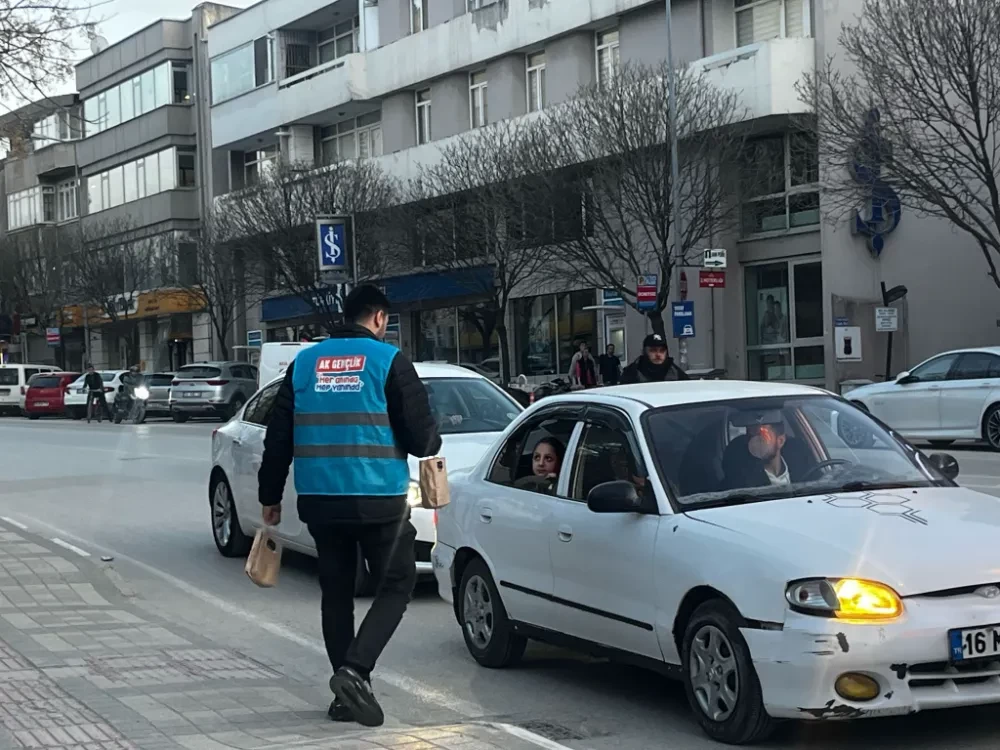 Ezana 5 Kala İftarlıklar AK Gençlerden