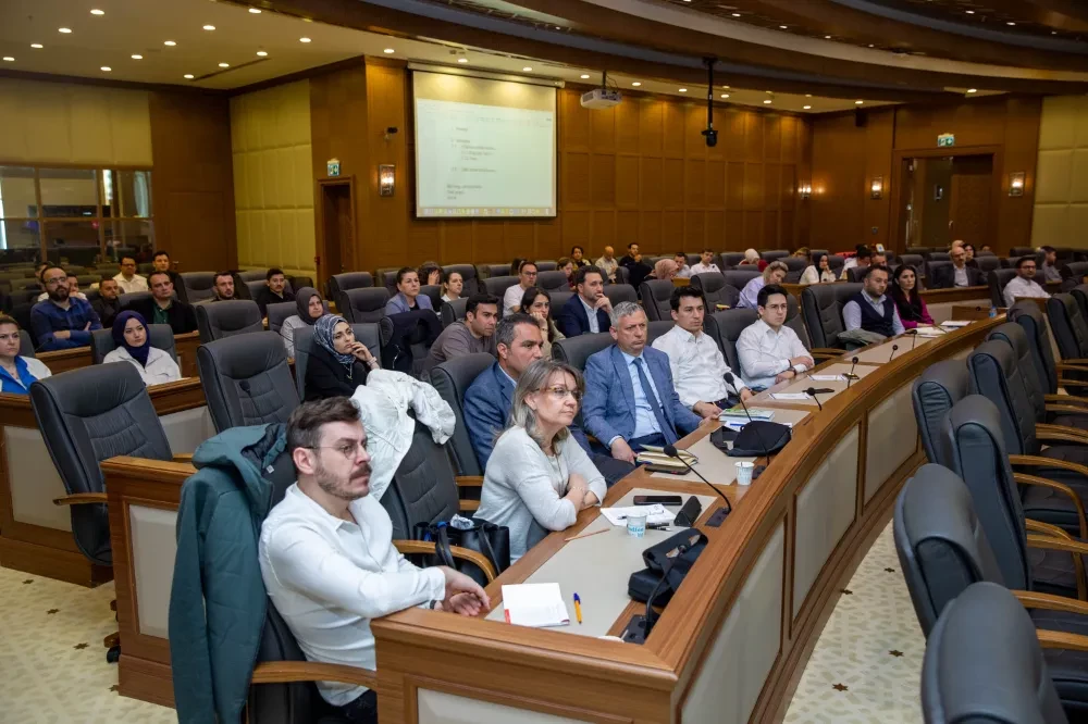 Belediye çalışanlarına ‘Protokol ve sözleşme hazırlama’ ve ‘Tebligat Kanunu’ eğitimleri
