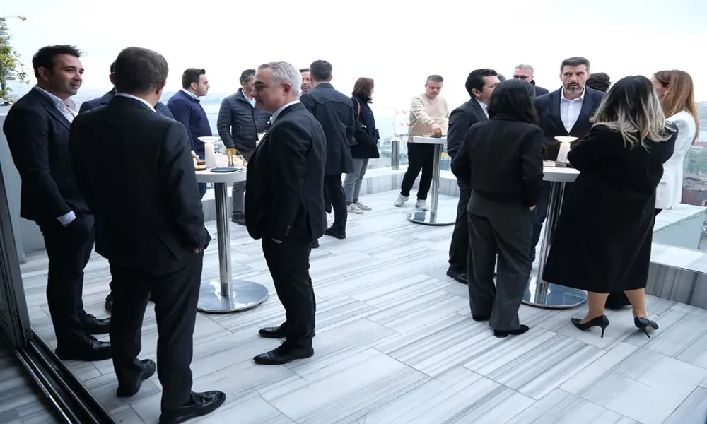 Antalya’nın Yeni İkonu Fenix Center, İstanbul’da İş Ortaklarıyla Bir Araya Geldi