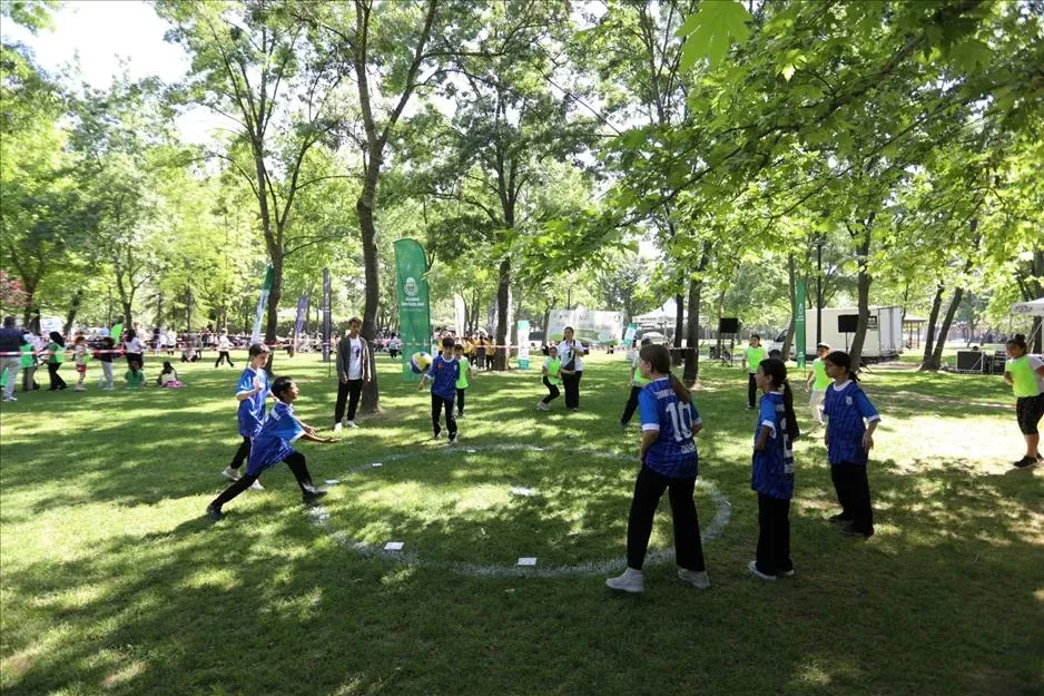 İnegöl’de Muhteşem Şenlik