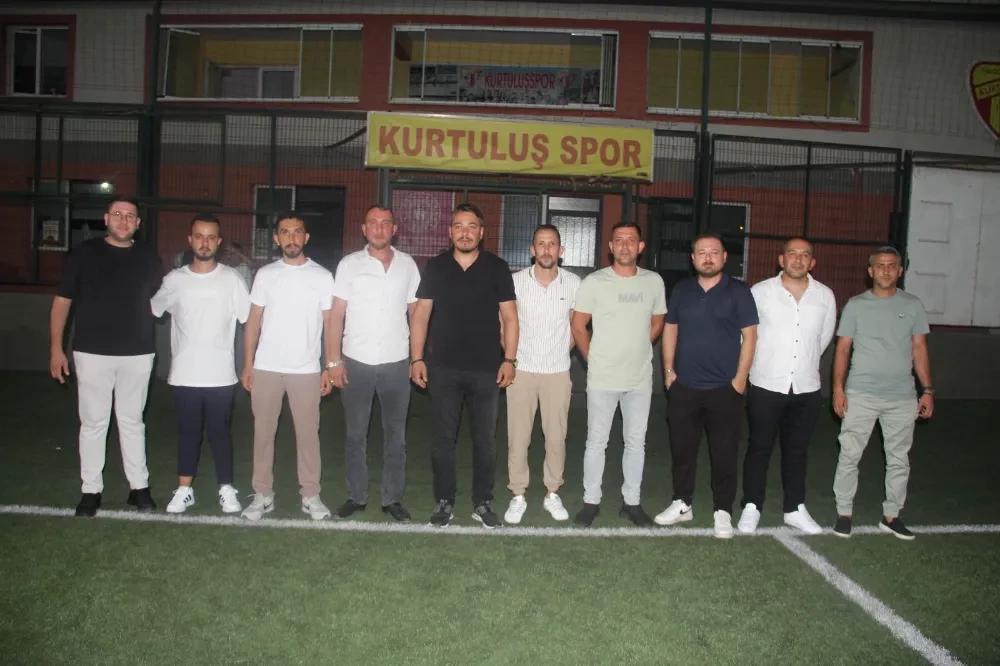 Kurtuluşspor’da Yeni Dönem: Başkanlık Görevine Coşkun Karduz Seçildi