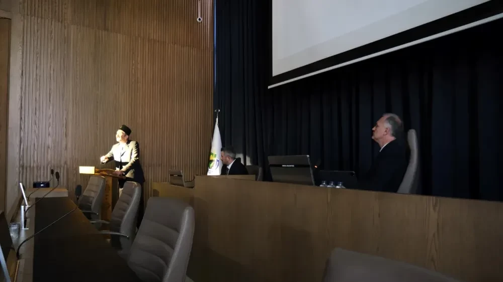 Kurtuluşun İzleri İnegöl Belediye Meclisinde Canlandı