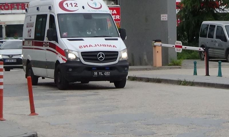 İnegöl'de suriyelilerin kavgasında ortalık karıştı