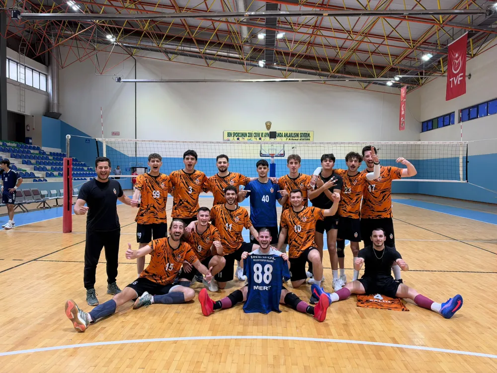 İnegöl Belediyespor Voleybol Takımı İkinci Maçını da Kayıpsız Kazandı