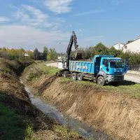 Bursa Büyükşehir Belediyesi'nden Dere Temizliği ve Altyapı Çalışmaları