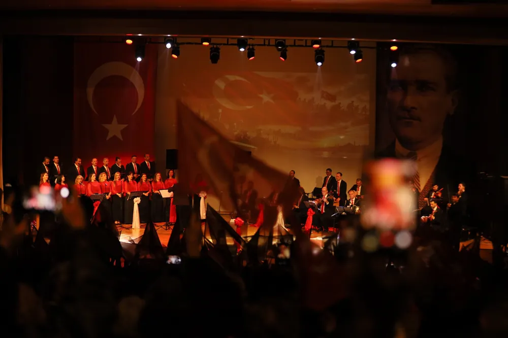 Bursa Büyükşehir Belediyesi'nden Cumhuriyet'in 103. Yılına Özel Türk Müziği Konseri