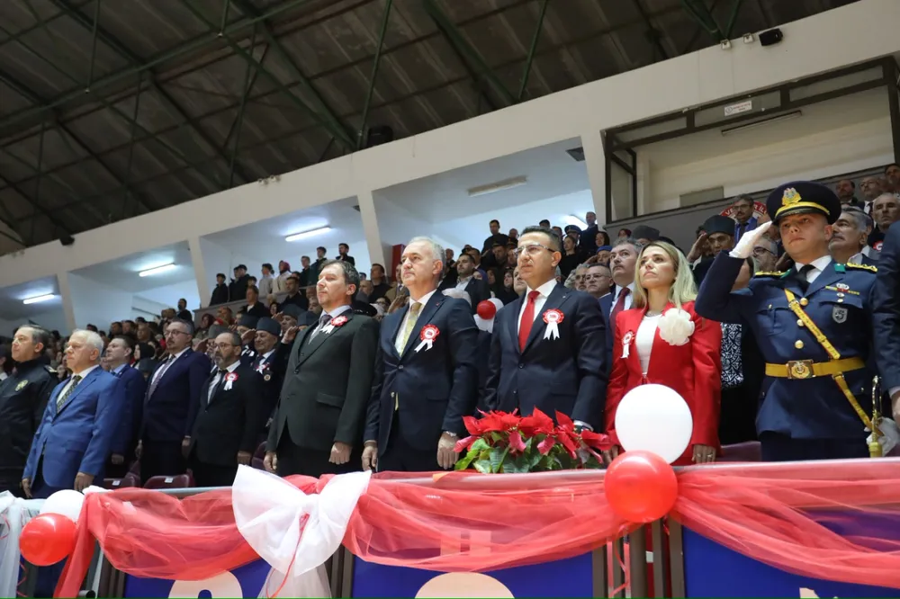 İnegöl'de Cumhuriyet Bayramı Coşkuyla Kutlandı