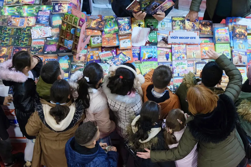 İnegöl Kitap Günleri 10. Yılında Kitapseverlerle Buluşuyor