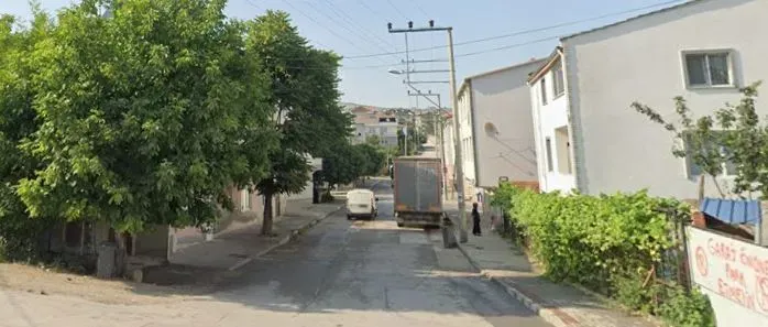 İnegöl Huzur Mahallesinde silahlı kavga 