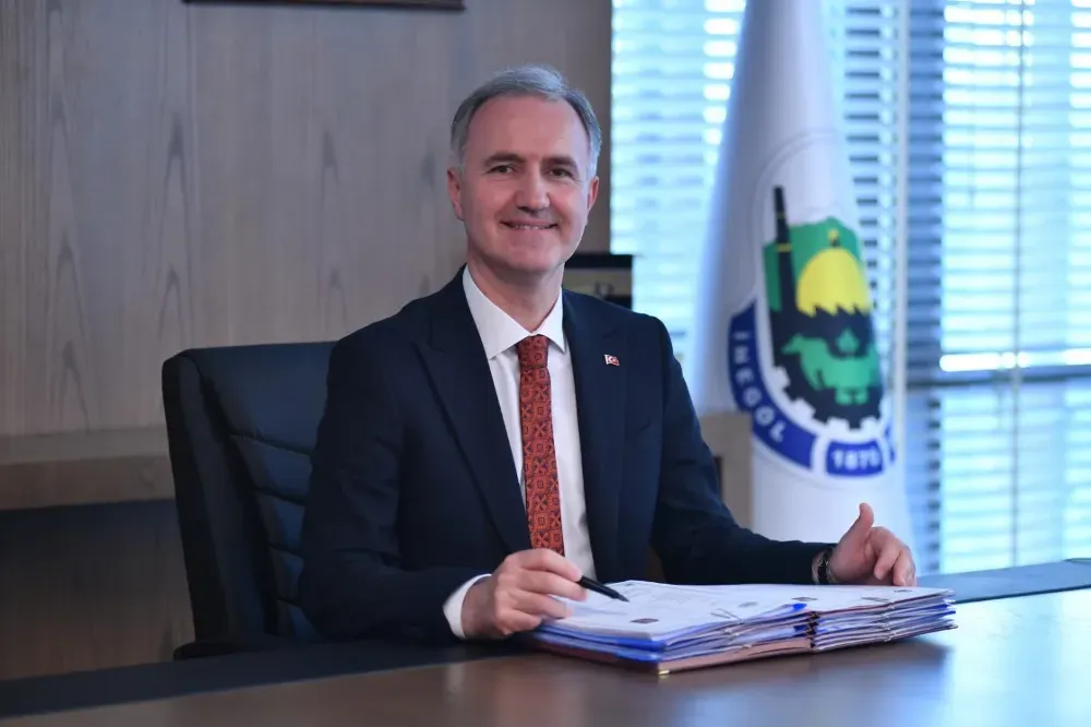 İnegöl Belediyesi’nden Mevlid Kandilinde Helva İkramı