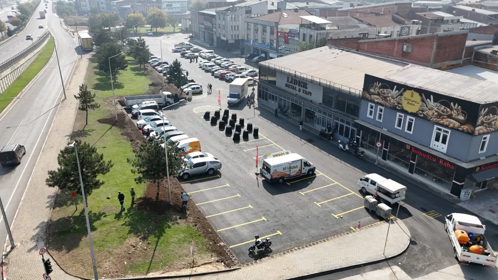 İnegöl'de Mobilya Sanayisi İçin Yeni Otopark Hizmete Açıldı