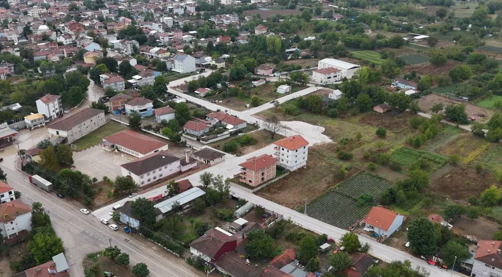 Kurşunlu Mahallesi'nde 8 Sokakta Sathi Kaplama Çalışması Tamamlandı